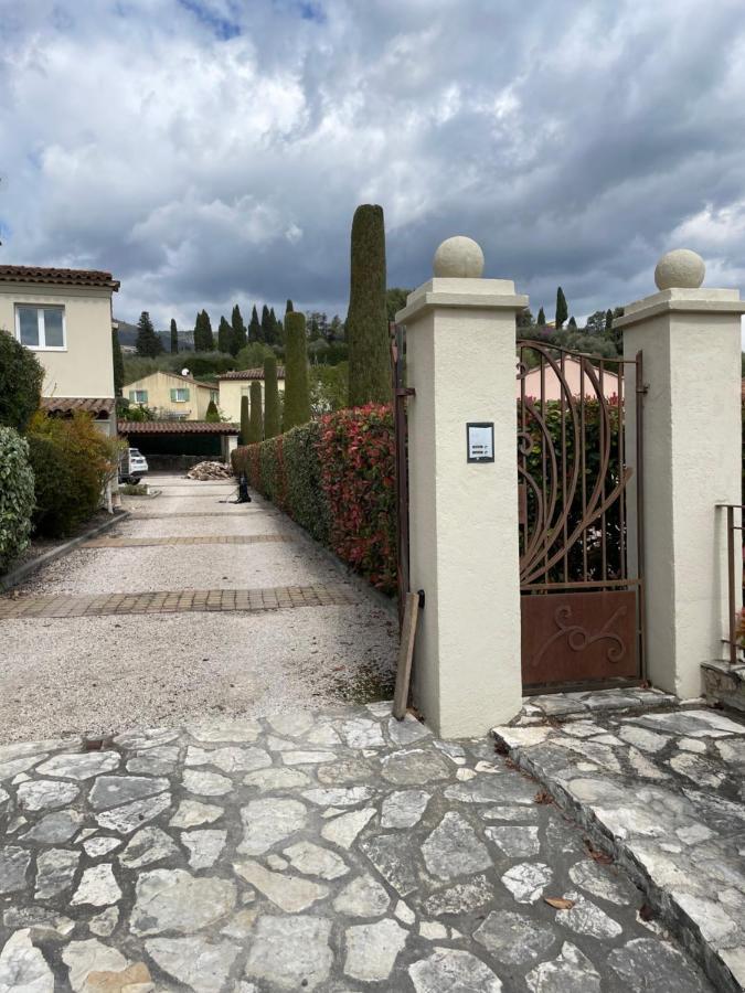 Gite Des Restanques Grasse Exteriör bild